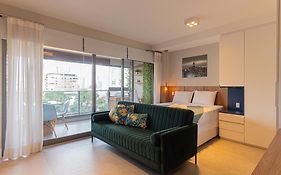 Éden Studio - Apartamento das Estrelas - Vaga, Wi-Fi, e Piscina no Brooklin